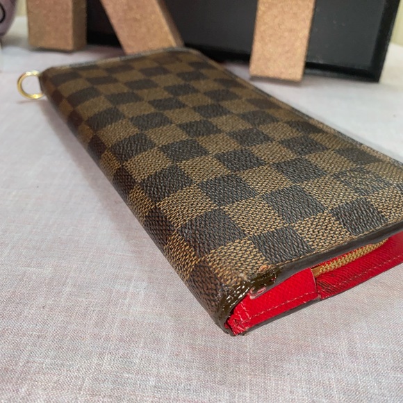 Louis Vuitton DE Insolite Wallet - Picture 6 of 9